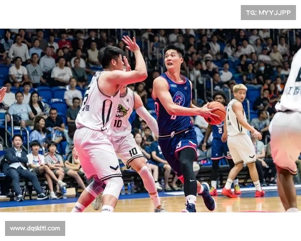 香港金牛力克广西威壮,武汉锟鹏不敌江西赣驰:NBL今日赛况回顾 香港金牛力克广西威壮,武汉锟鹏不敌江西赣驰:NBL今日赛况回顾